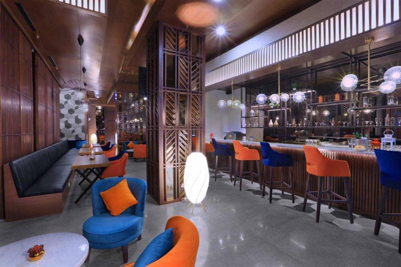 Hotel Quest Prime Cikarang By Aston Bekasi Exterior foto